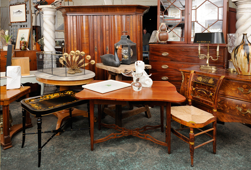 Antique Furniture – Is Colored Antique Furniture Worth Under Non-Colored?